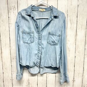 Cloth & Stone Women's Small Long Sleeve Chambray Shirt Split Back Vent Casual